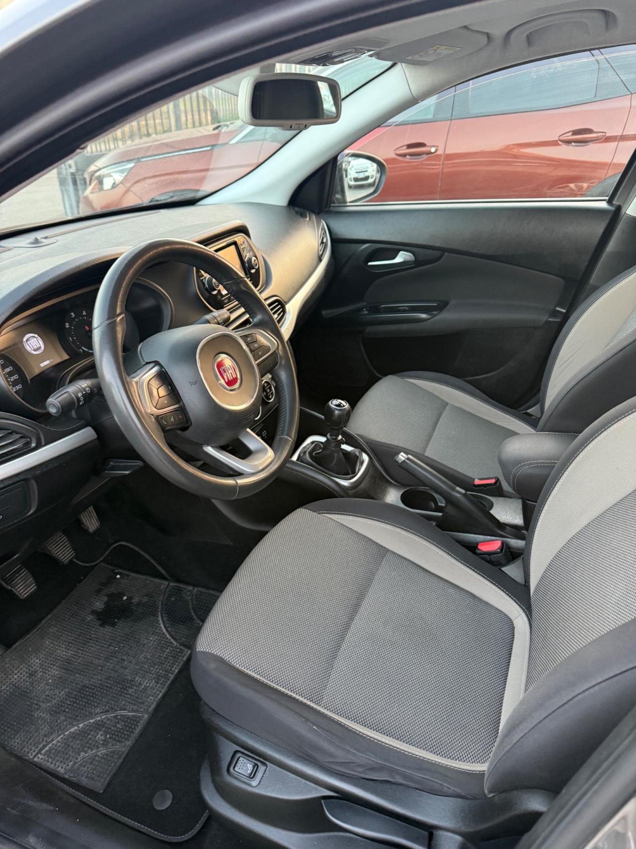 Fiat Tipo 1.6 Mjt 4 porte Opening Edition