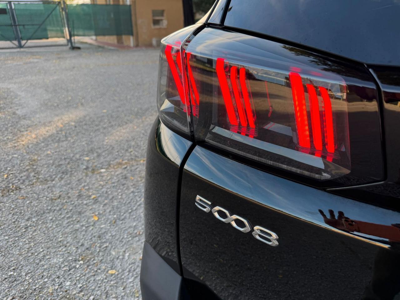 Peugeot 5008 PureTech Turbo 130 S&S EAT8 GT