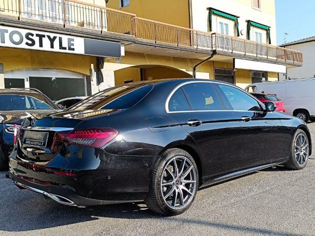 MERCEDES-BENZ E 200 PREMIUM AMG berlina Auto Mild hybrid