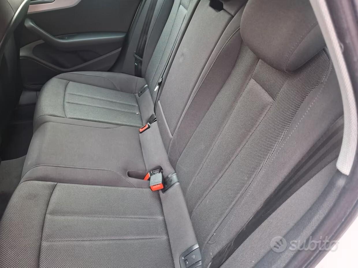 Audi A4 Avant 2.0 TDI 150 CV ultra S tronic Sport CLIMA 3 ZONE AUTOMATIC F-1 CRUISE CERCHI PDC XENON