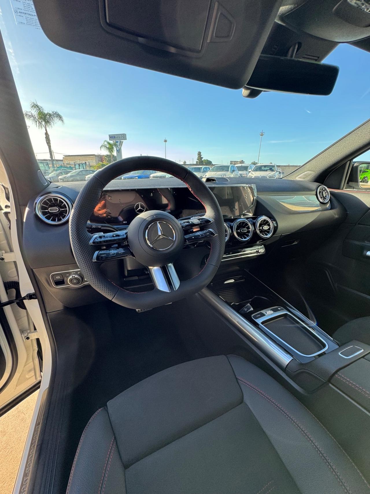 Mercedes-Benz GLA 200d AMG Line Extra auto - possibilità noleggio no scoring