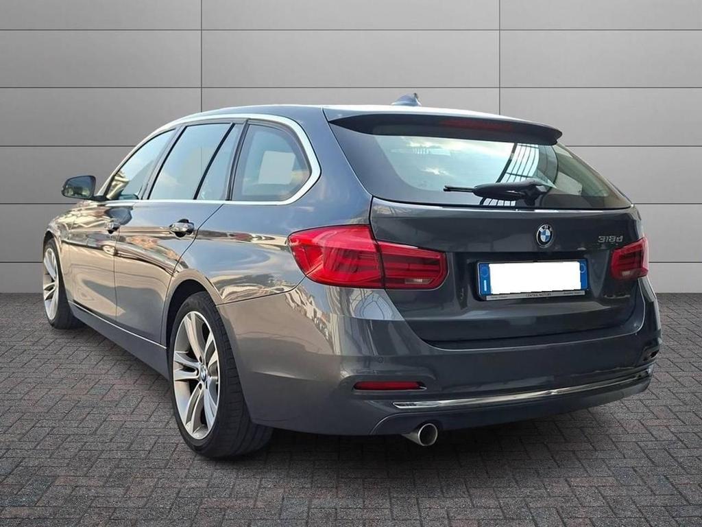 BMW Serie 3 Touring 318 d Luxury Steptronic