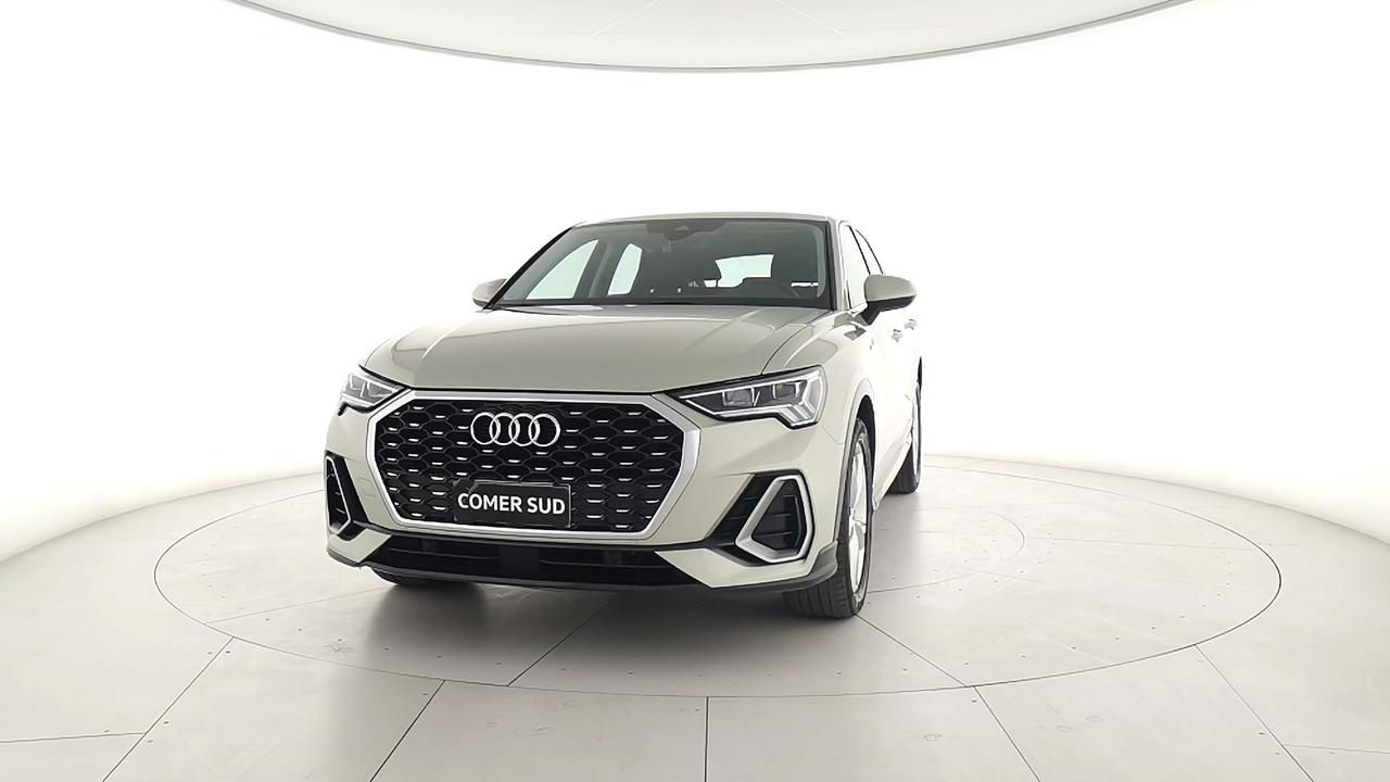 AUDI Q3 2019 Sportback - Q3 Sportback 35 2.0 tdi S line edition s-tronic