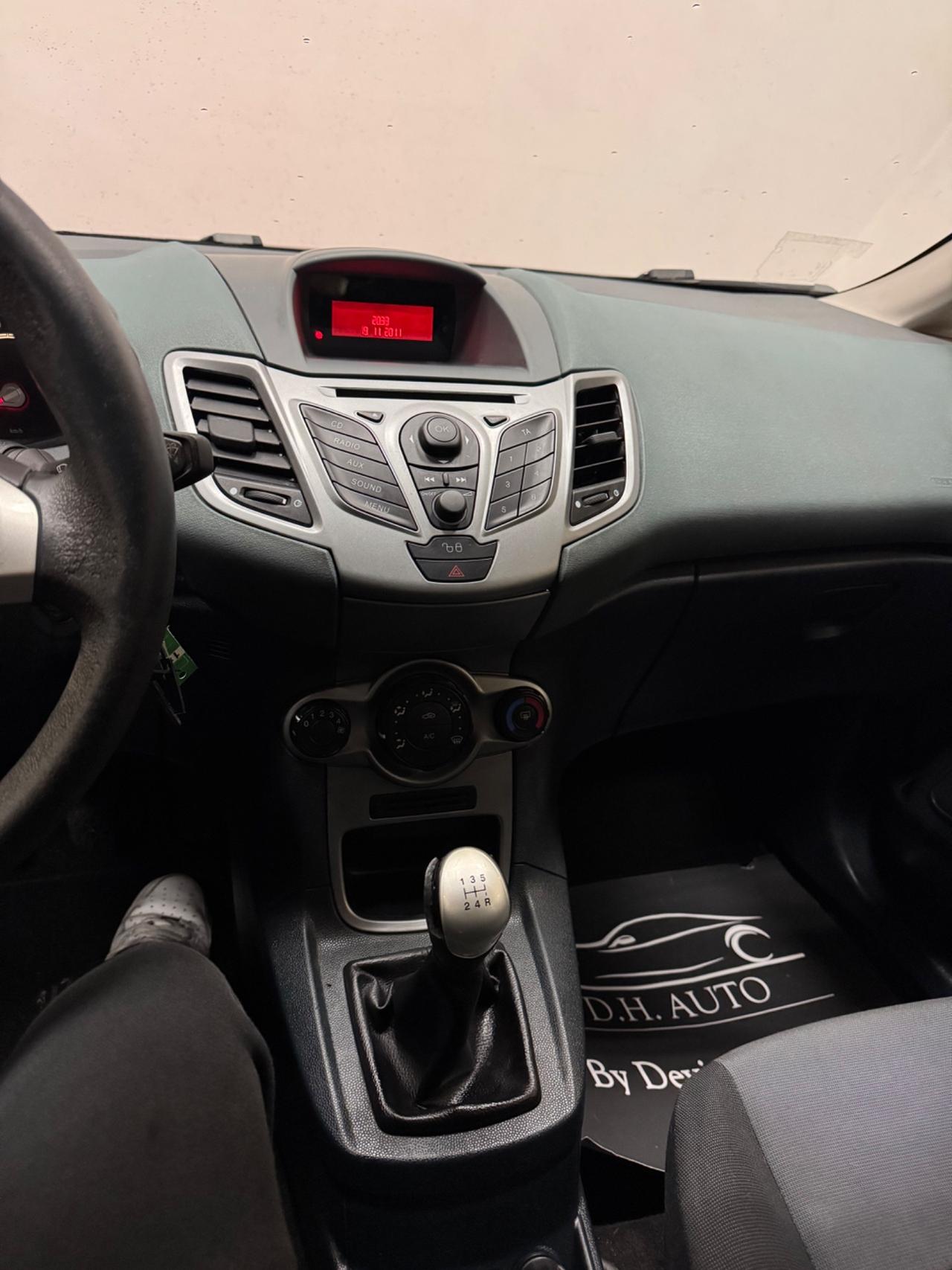 Ford Fiesta 1.2 82 CV 5 porte Titanium