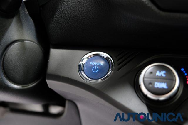 TOYOTA Yaris 1.5 HYBRID 5 PORTE TREND WHITE EDITION