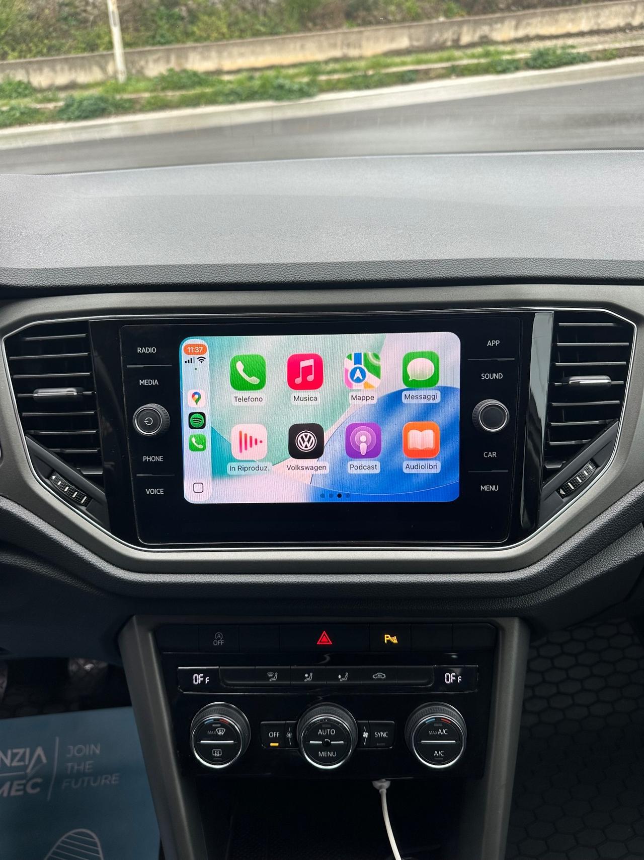 Volkswagen T-Roc 1.6 TDI 116 Cavalli