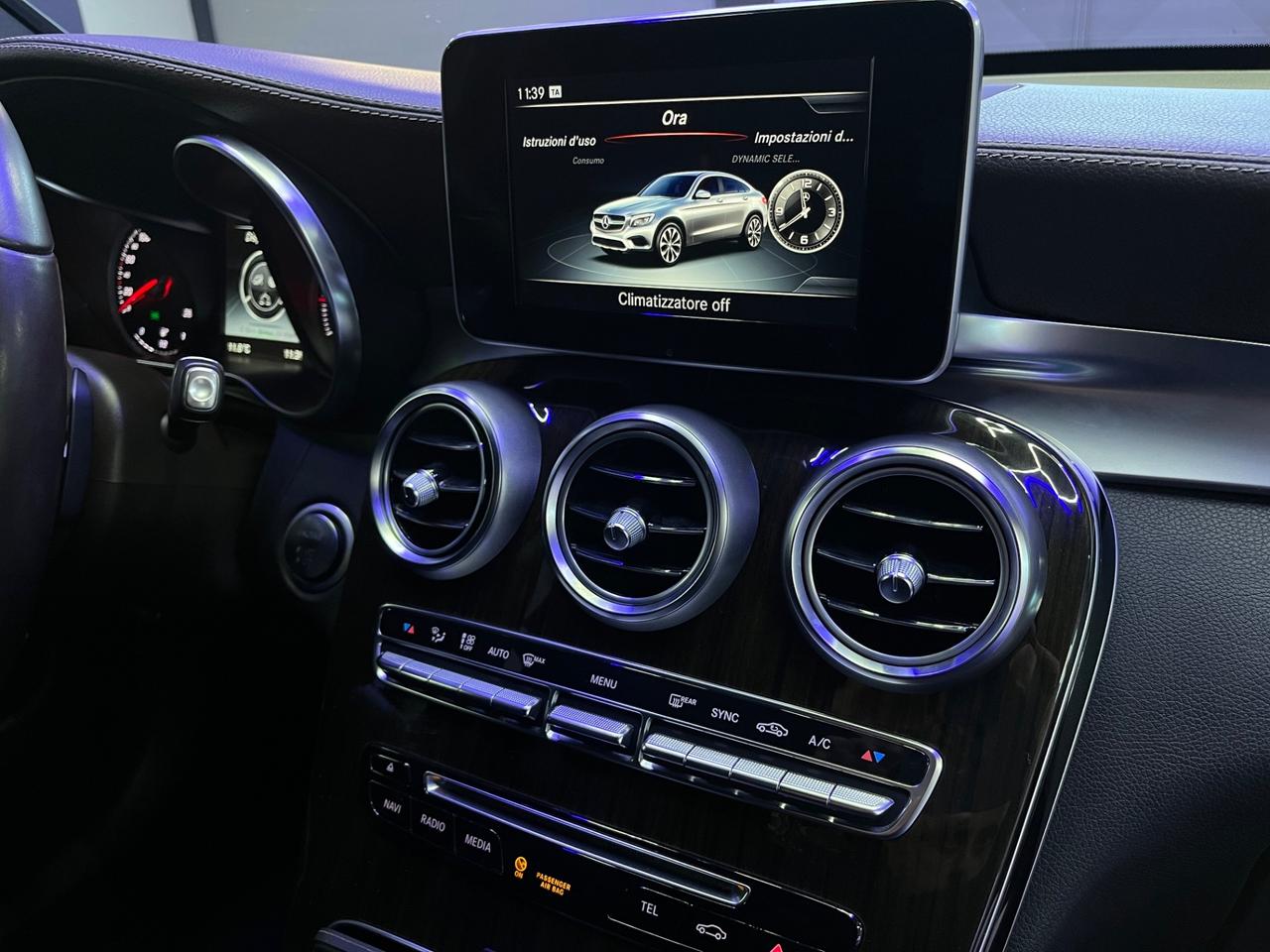 Mercedes-Benz GLC COUPÈ AMG 220d 170cv 4MATIC