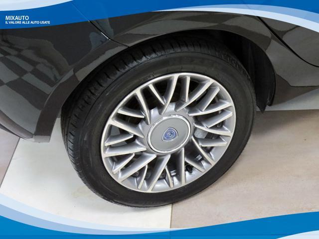 LANCIA Ypsilon 1.2 69cv 5 Porte Platinum EU5