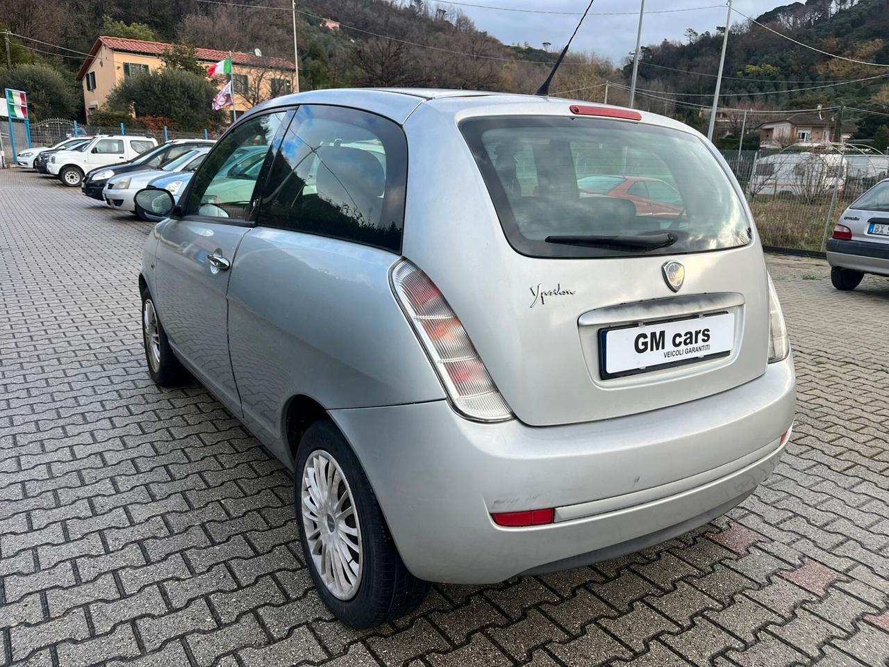 Lancia Ypsilon 1.2 Versus