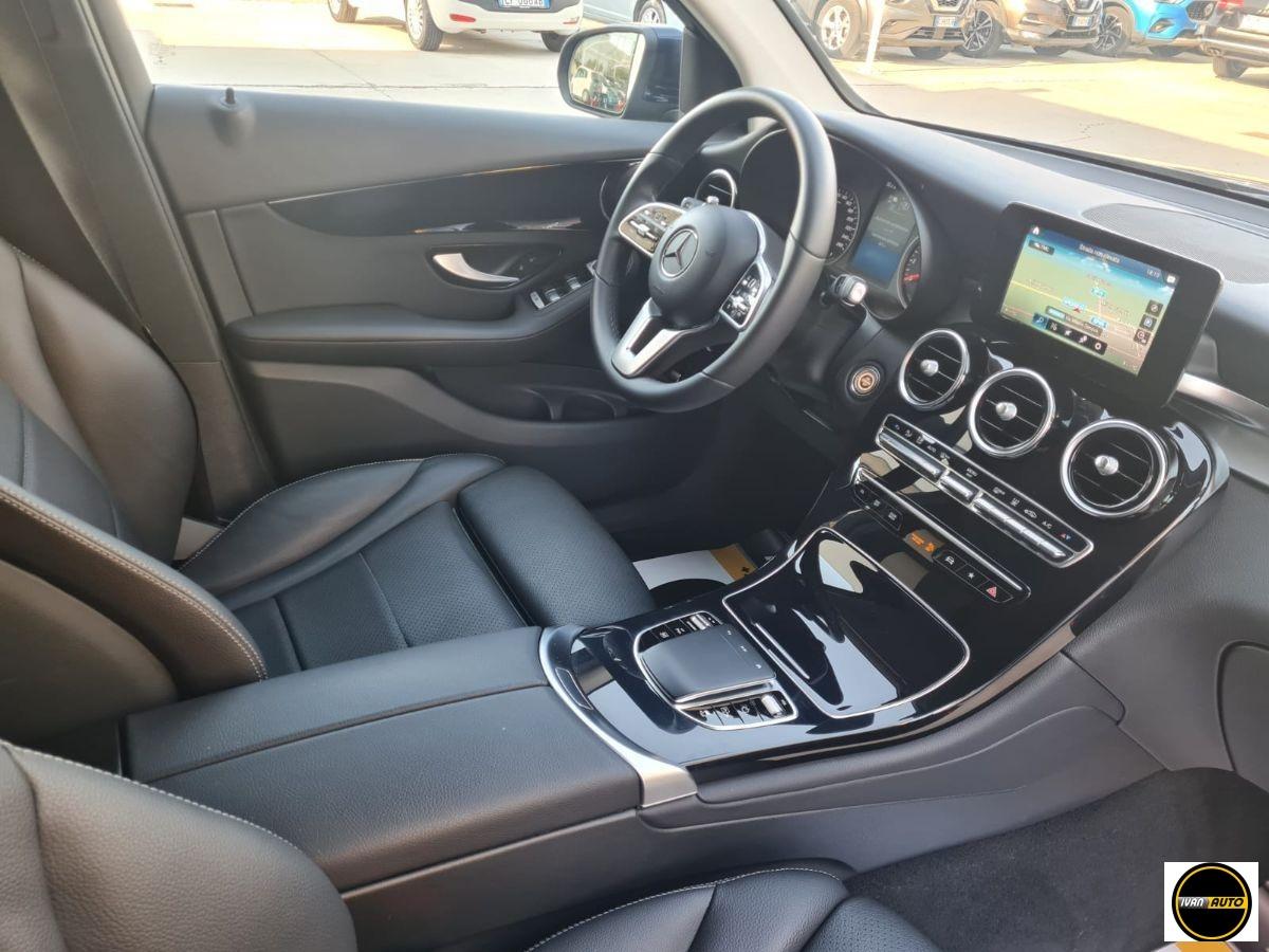MERCEDES GLC 300 e 4Matic EQ-Power Business