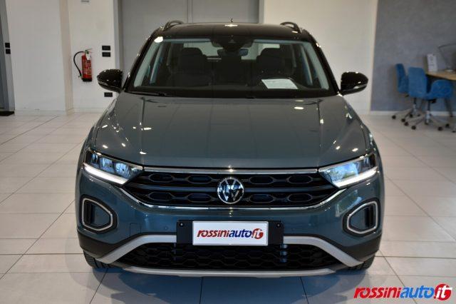 VOLKSWAGEN T-Roc 1.5 TSI 150 CV DSG LIFE + TECH PACK - I.Q DRIVE -