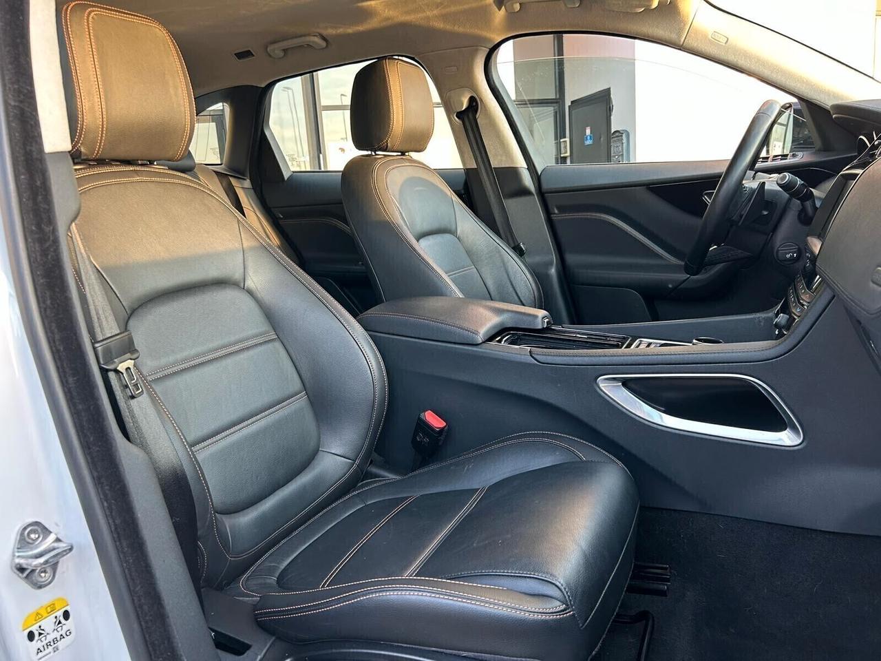 Jaguar F-Pace 2.0 D 180 CV AWD aut. Prestige