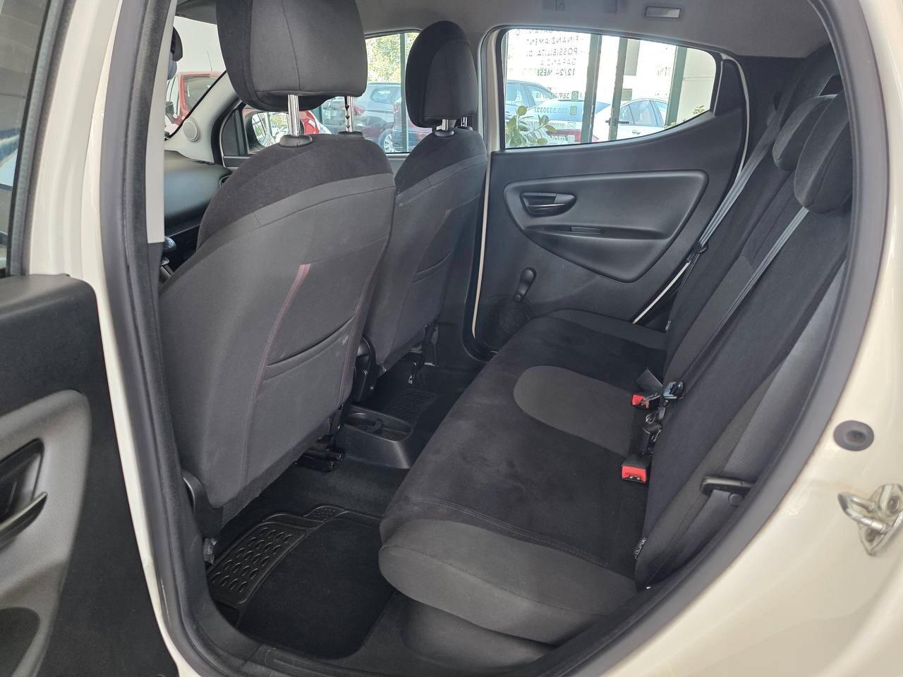 Lancia Ypsilon 1.2 69 CV 5 porte GPL Ecochic Gold
