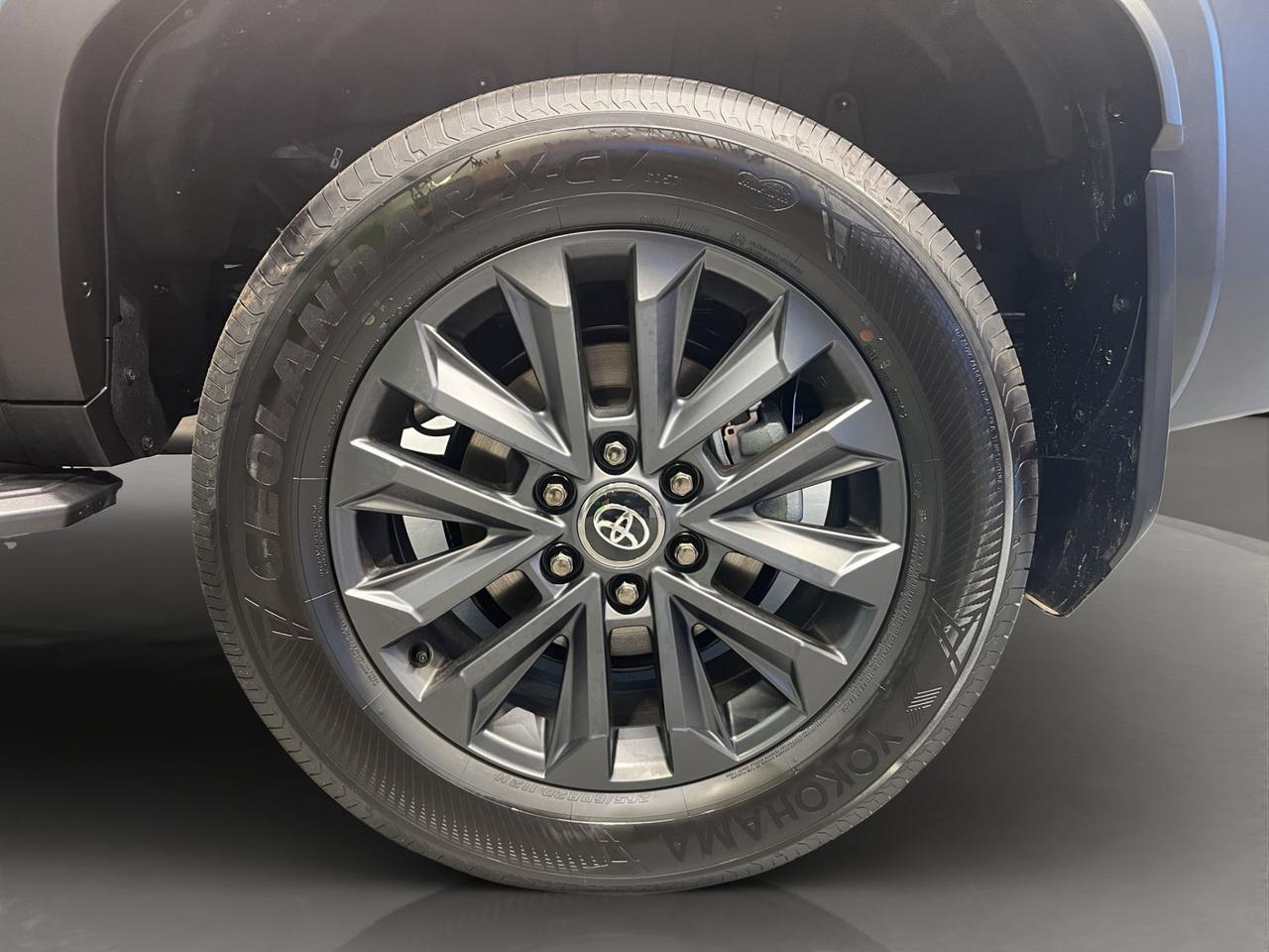 Toyota Land Cruiser 2.8 d-4d Lounge awd auto