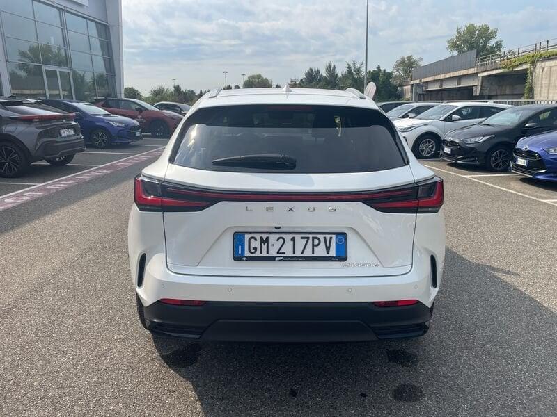 Lexus NX NX 450 Plug-in 4WD Premium