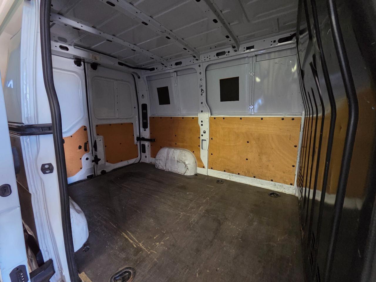 Nissan NV400 35 2.3 dCi PC-TN Furgone