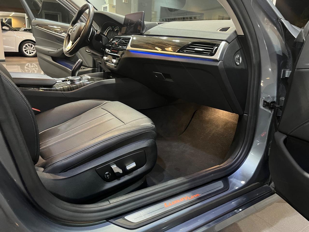 Bmw 530 530d xdrive Luxury 265cv auto 65.000KM!!