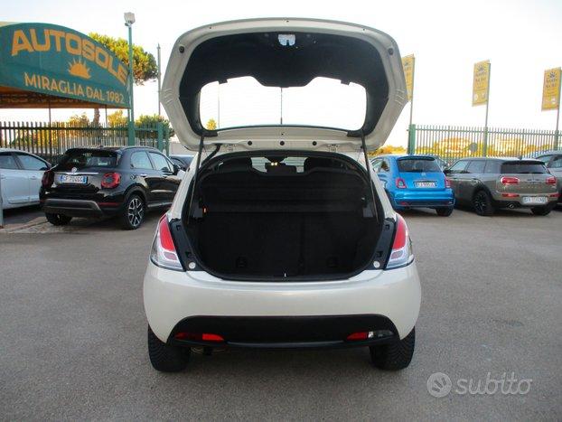 Lancia Ypsilon 1.3 MULTIJET 95CV E5 GOLD 138000 KM