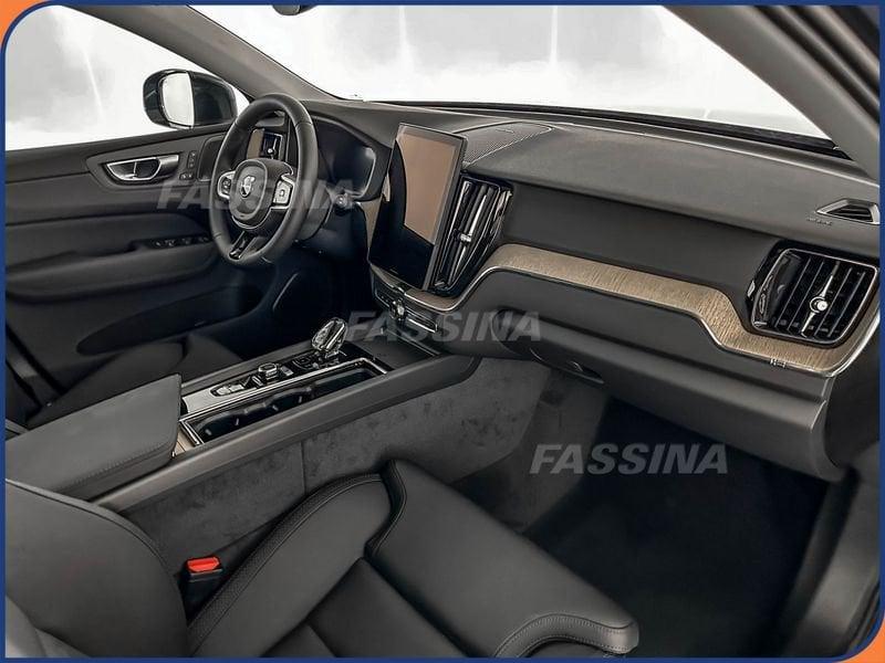 Volvo XC60 Recharge T6 Plug-in AWD auto Plus Bright