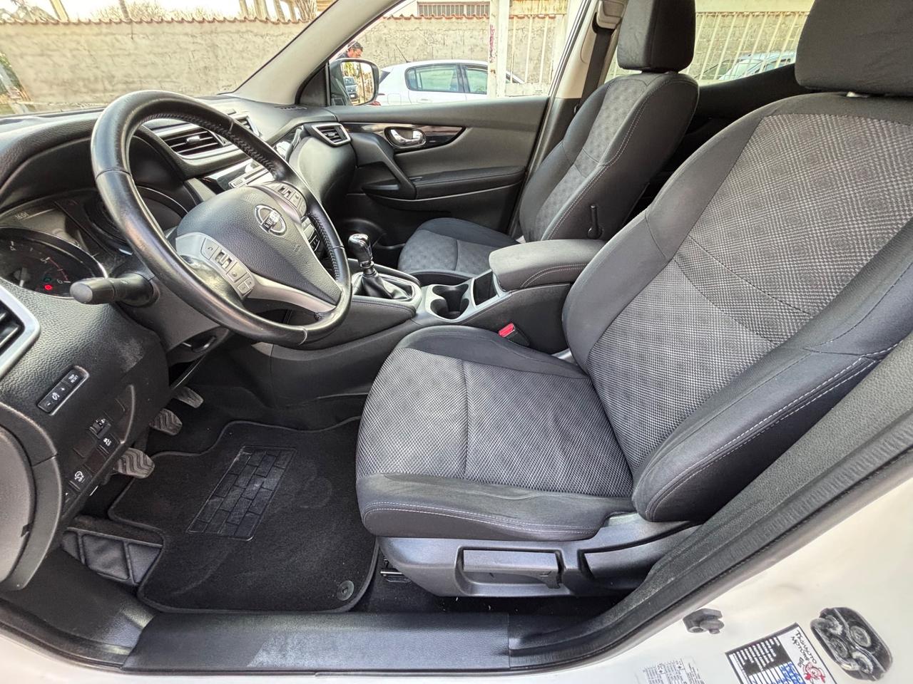 NISSAN QASHQAI 1.5DCI 110CV N-VISION PERFETTA