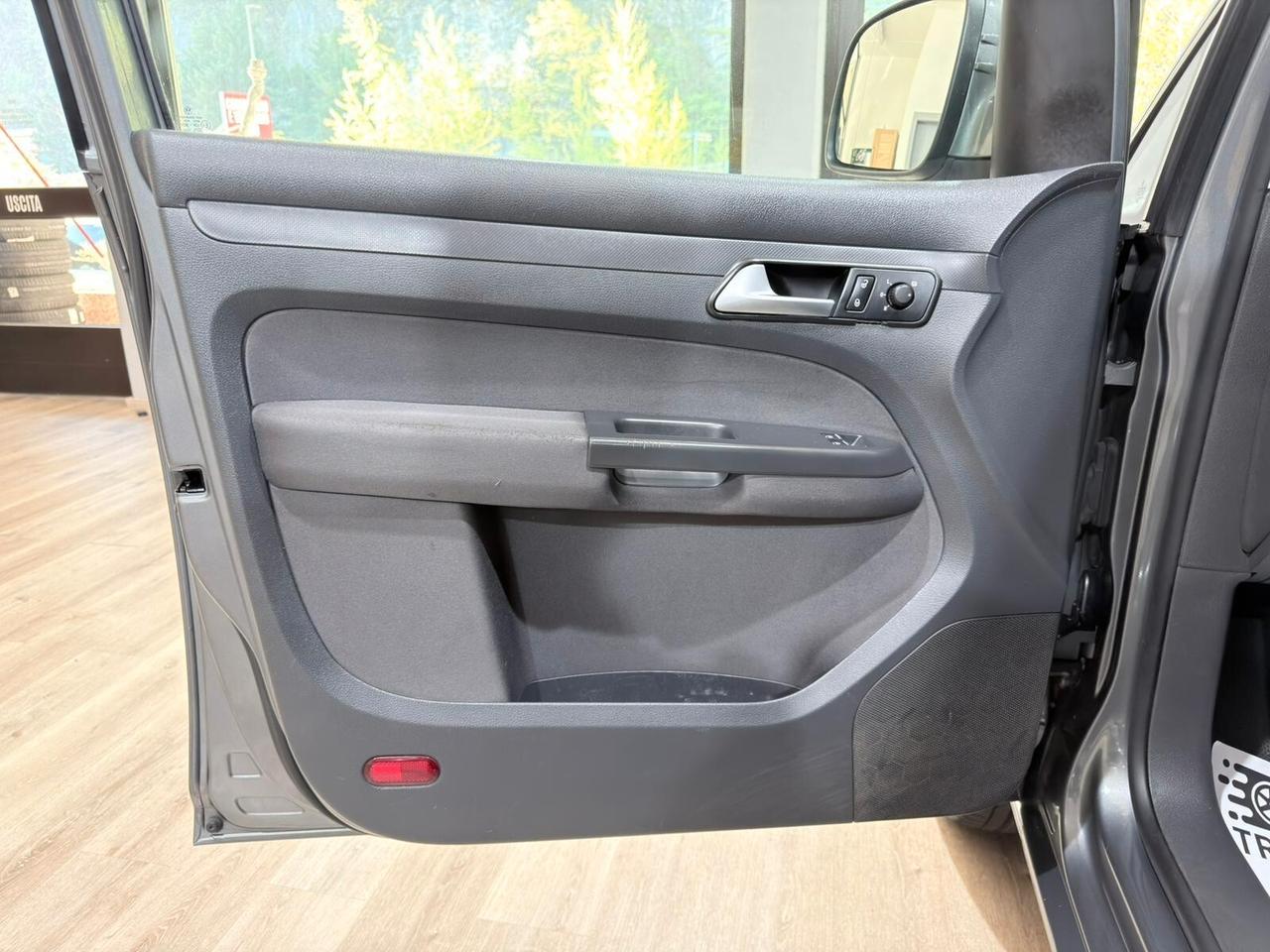 VW CADDY MAXI 1.6 TDI 102CV 7POSTI GANCIO TRAINO