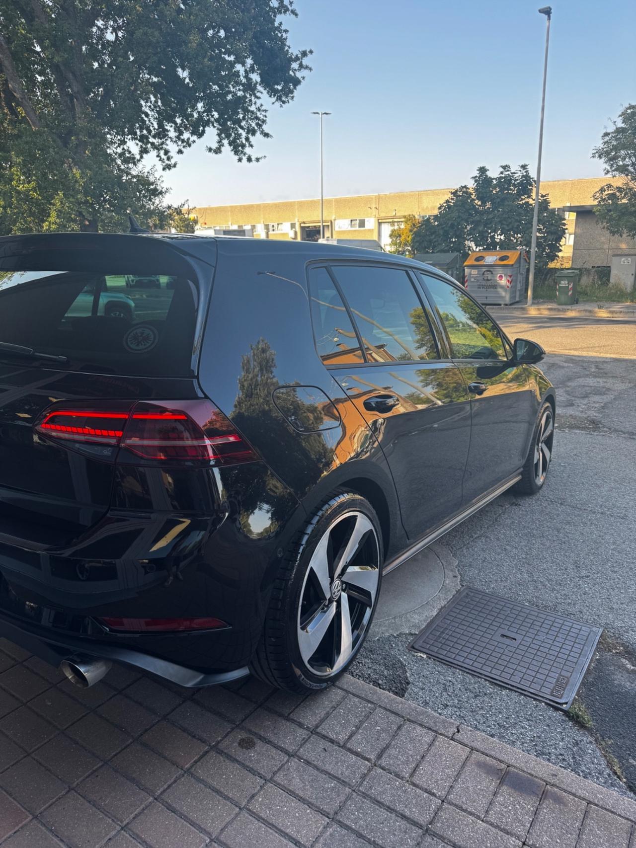 Volkswagen Golf GTI Performance 2.0 245 CV TSI DSG 5p. BMT