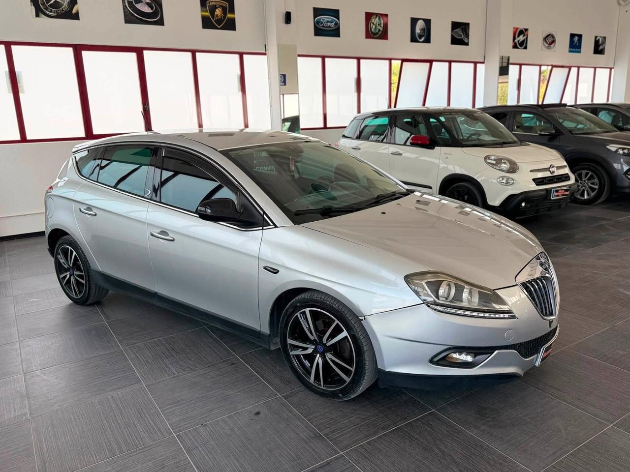 Lancia delta 1.6 Mjt 120cv Oro 2009