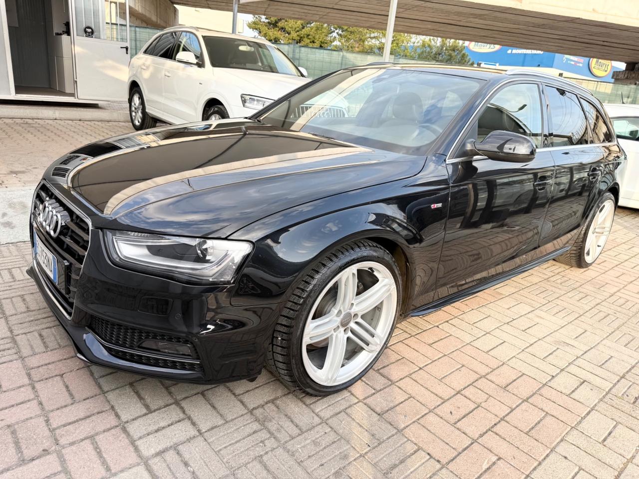 Audi A4 2.0 TDI S-Tronic quattro S-Line - GARANZIA