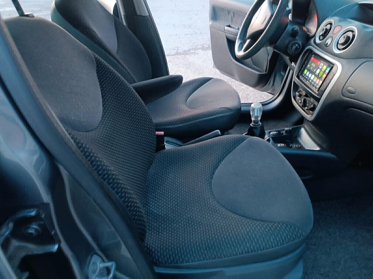 Citroen C3 2009---1.1 Benzina GPL