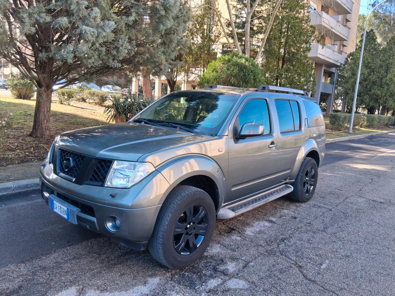 Nissan Pathfinder 2.5 dCi XE Plus