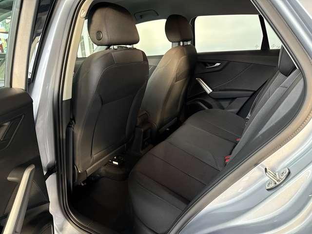 Audi Q2 30 TFSI Business Advanced