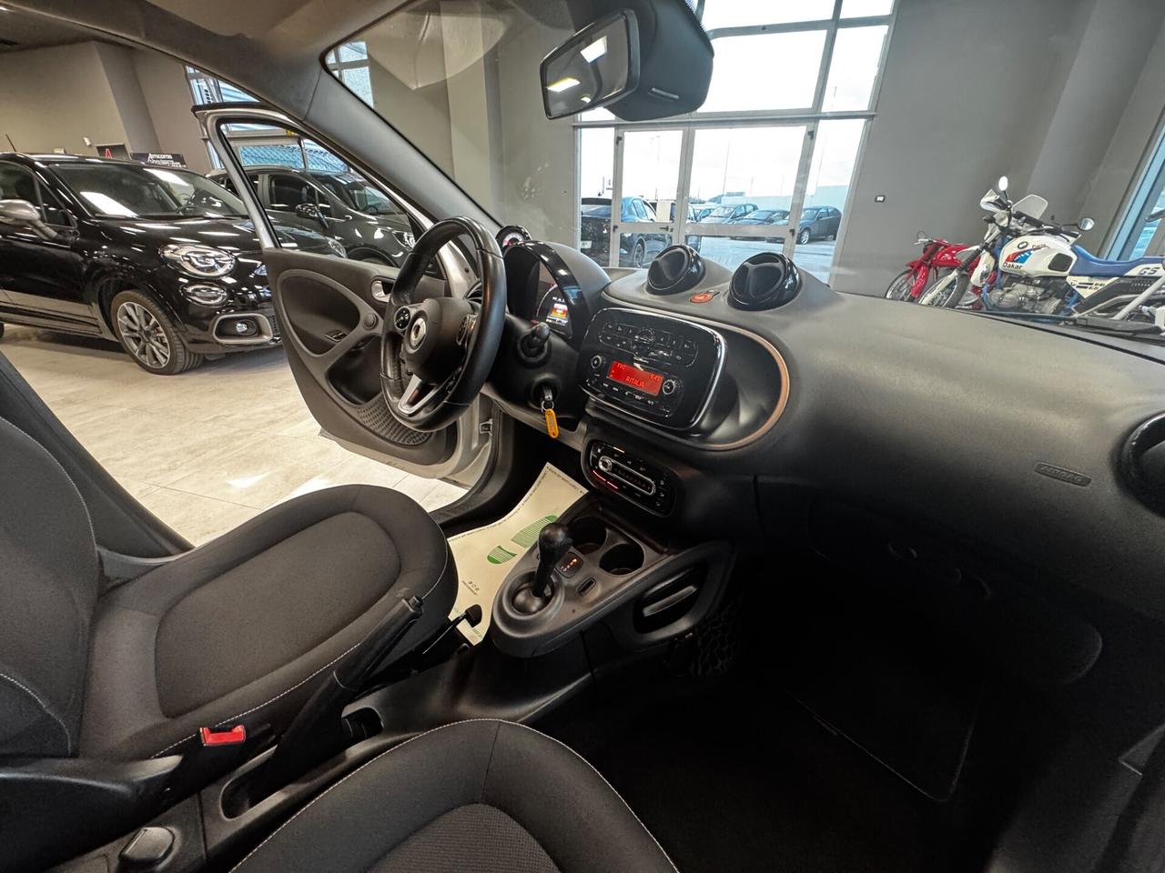 SMART FOR FOUR 1.0 PASSION AUTOMATICA