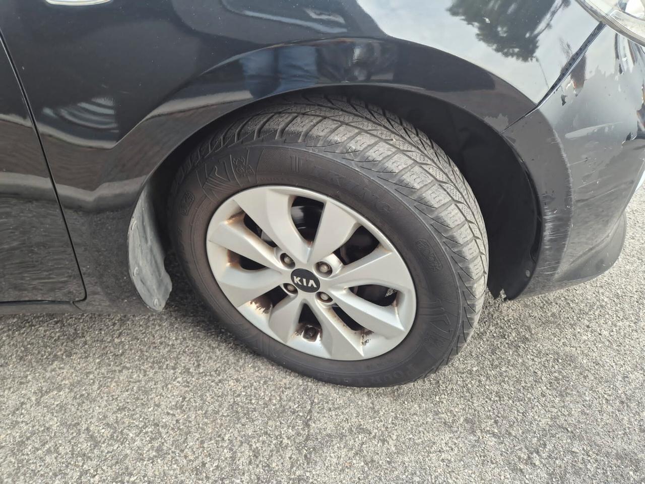 Kia Rio 1.2 CVVT 5p. Active E6B -- Unipropr.!!!