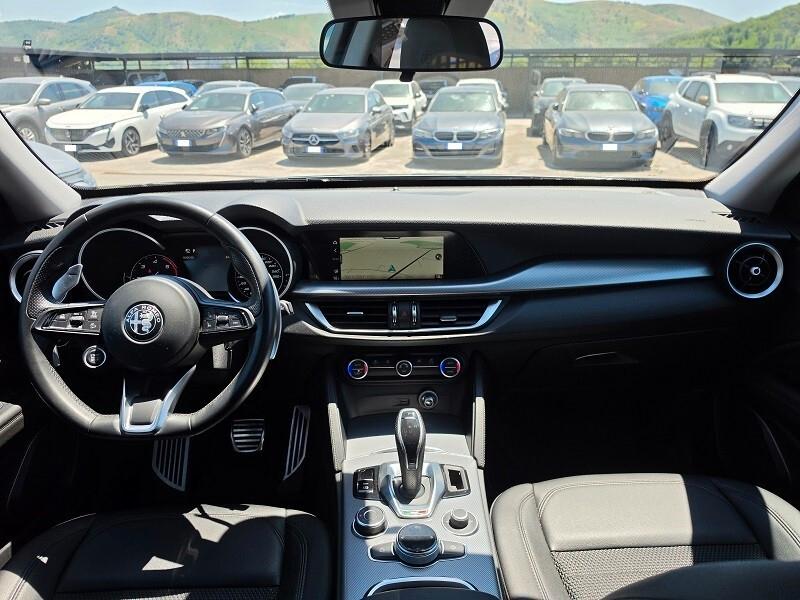 ALFA Stelvio 2.2 TD 190 AT8 Q4 Sprint NAV XENO CAM
