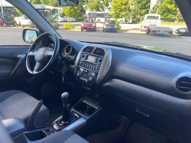 TOYOTA RAV 4 MY23 RAV4 2.0 Tdi D-4D Cat. 5Porte