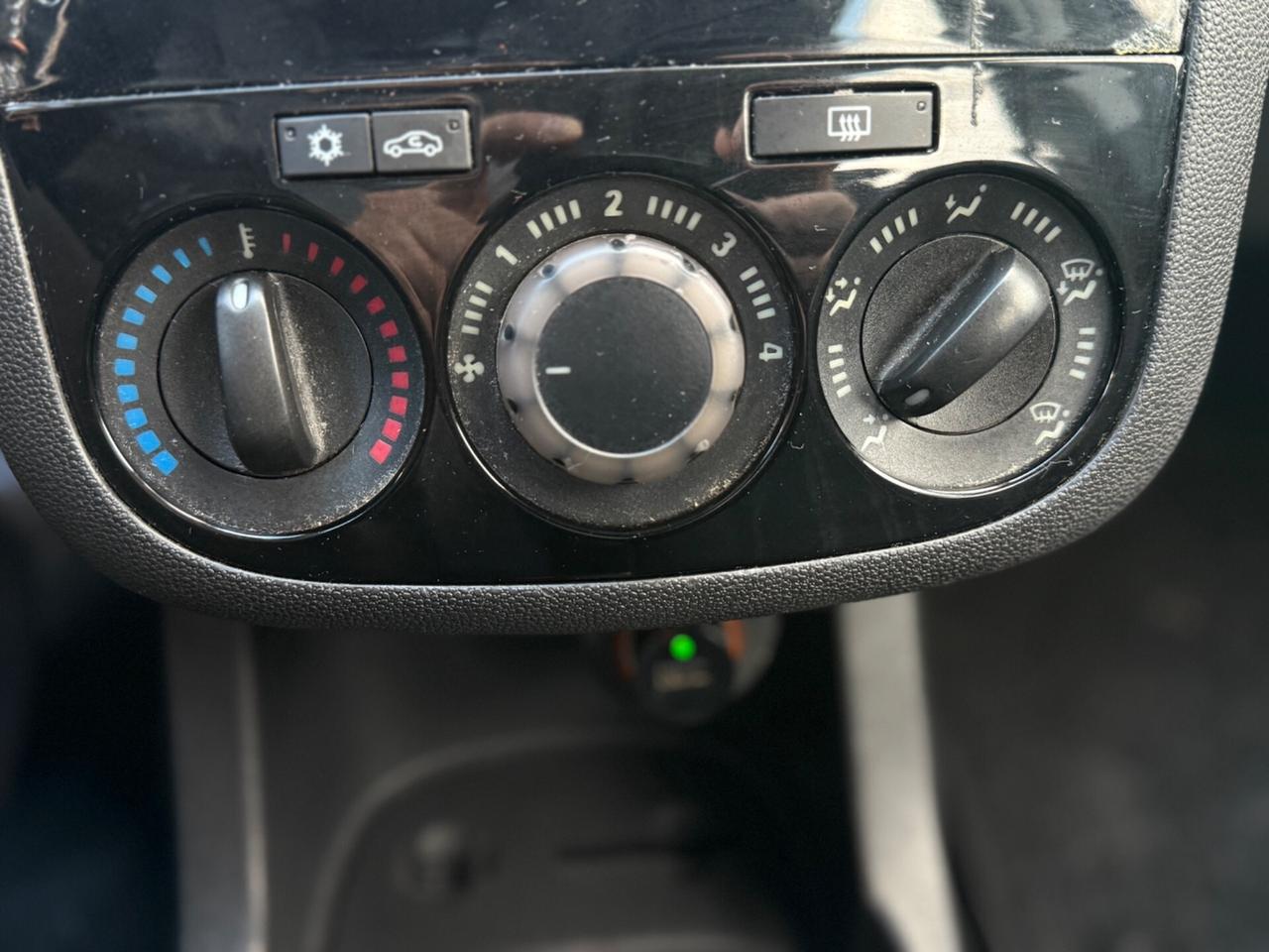 Opel Corsa 1.3 CDTI S&S GANCIO TRAINO NEOPATENTATI