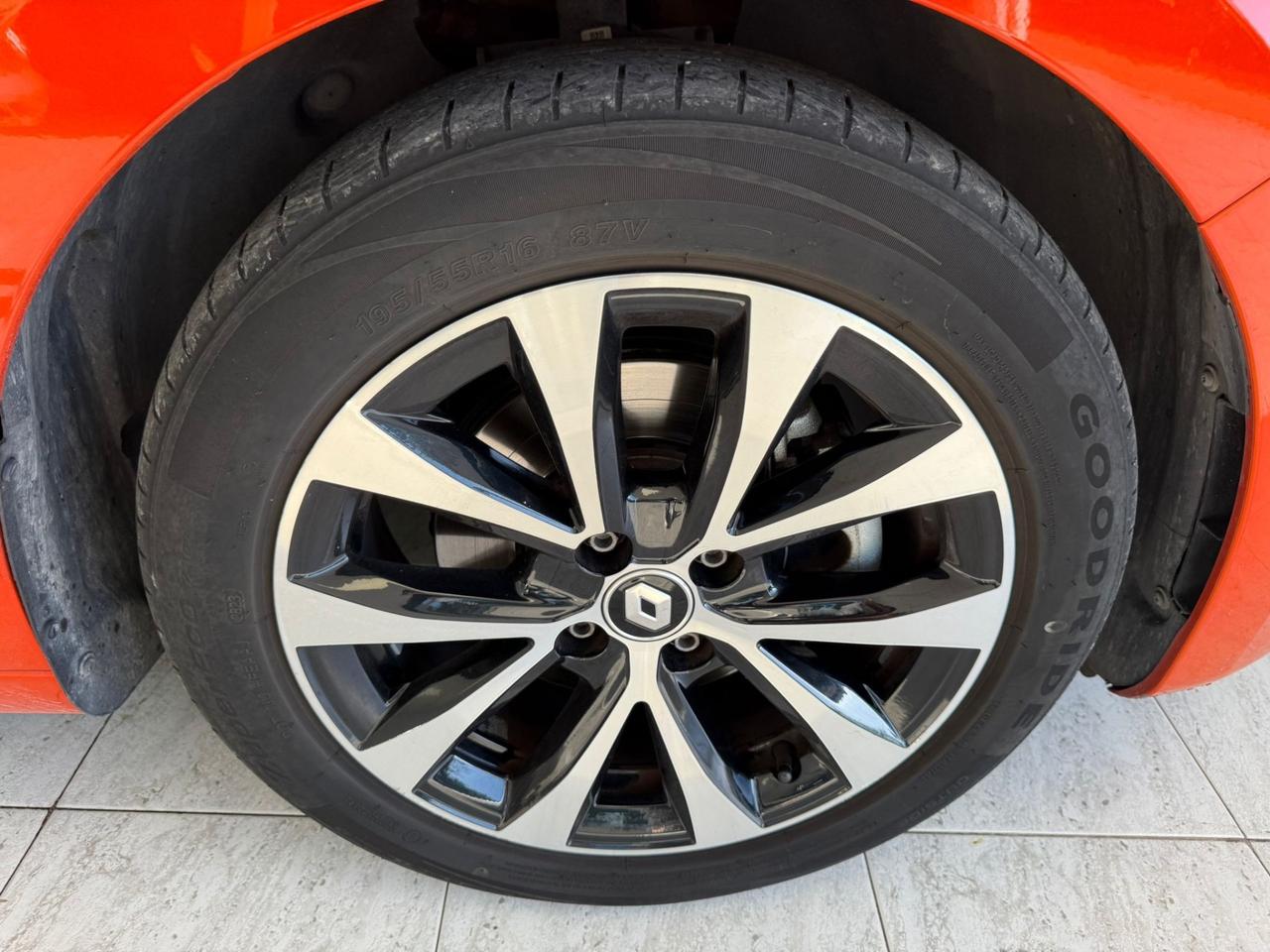 Renault Clio VENDITA ! TUA A 207 € AL MESE