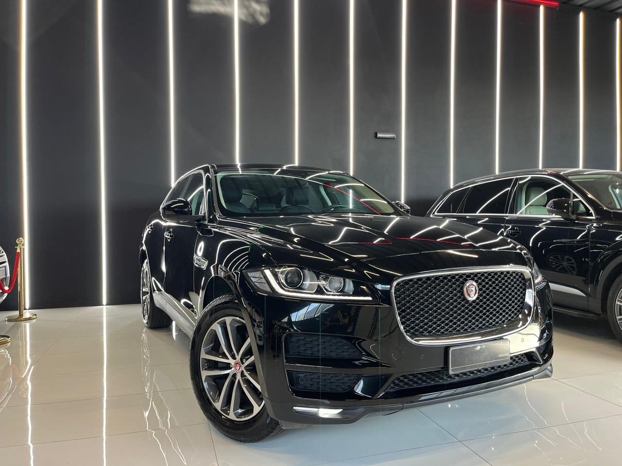 Jaguar F-Pace 2.0 D 180 CV AWD aut.Portfolio