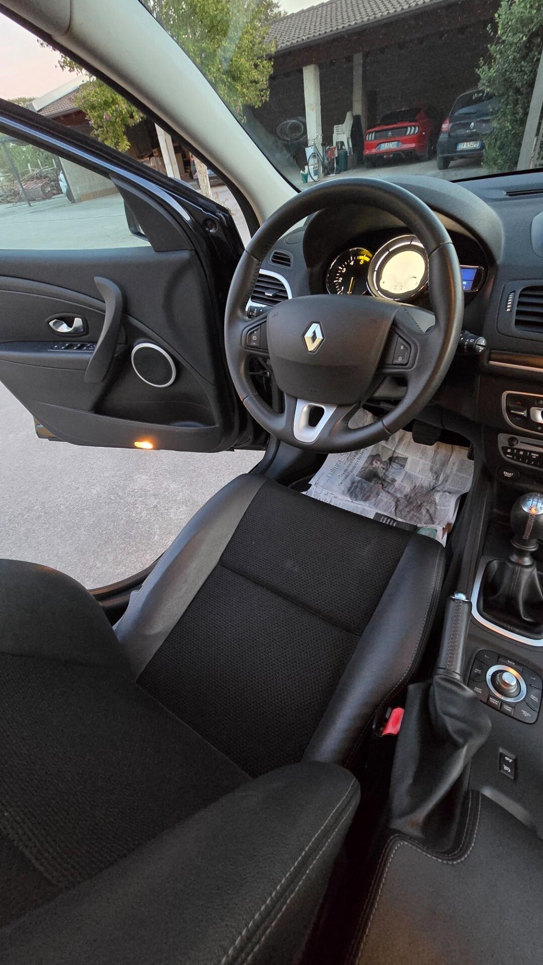 Stupenda Renaul Megane PARI AL NUOVO