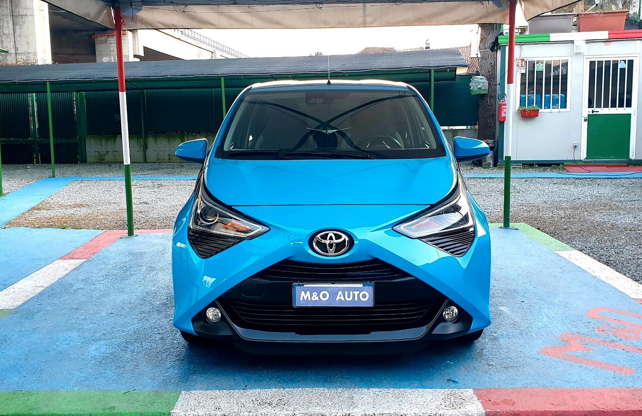 TOYOTA AYGO 1.0 BENZINA ANNO 2019 OK NEOPATENTATI E/6