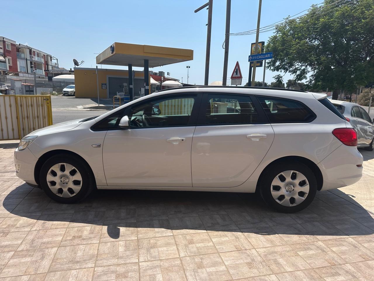 Opel Astra 1.7 CDTI 125CV Sports Tourer Cosmo