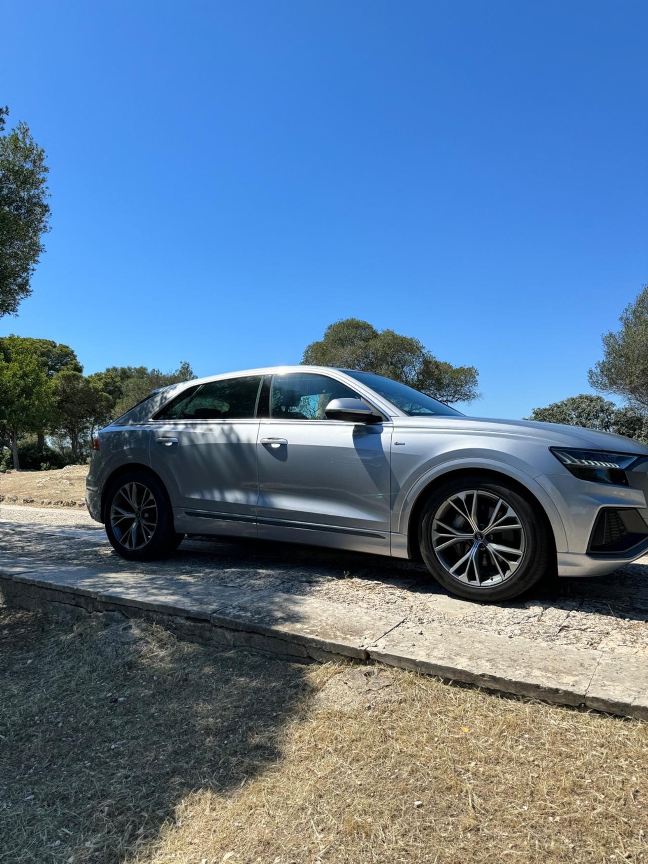 Audi Q8 45 TDI quattro tiptronic Sport