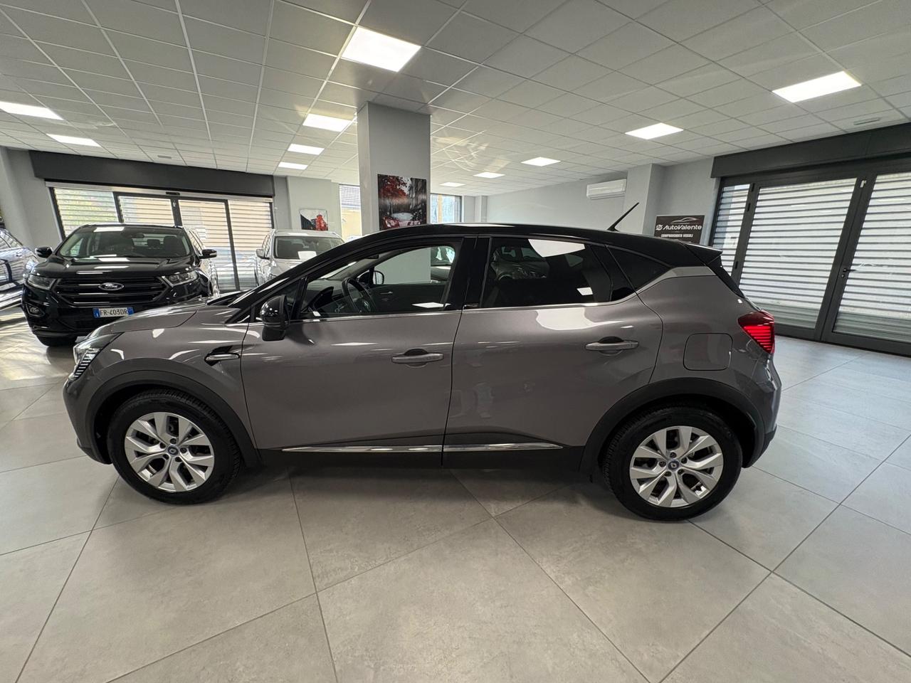 Renault Captur 1.6 gpl Hybrid 160CV 2021 km 76000