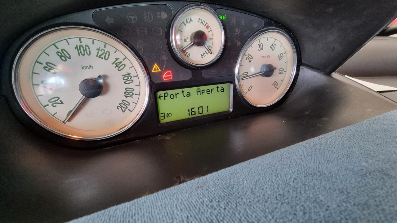 Lancia Ypsilon 1.3 Multijet 16V