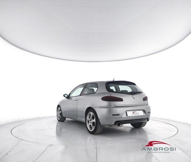 ALFA ROMEO 147 1.9 JTD (120) 3 porte Black Line - PER OPERATORI D