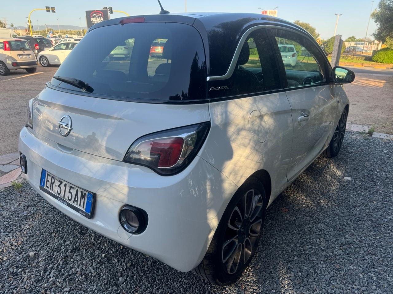 Opel Adam 1.2 70 CV