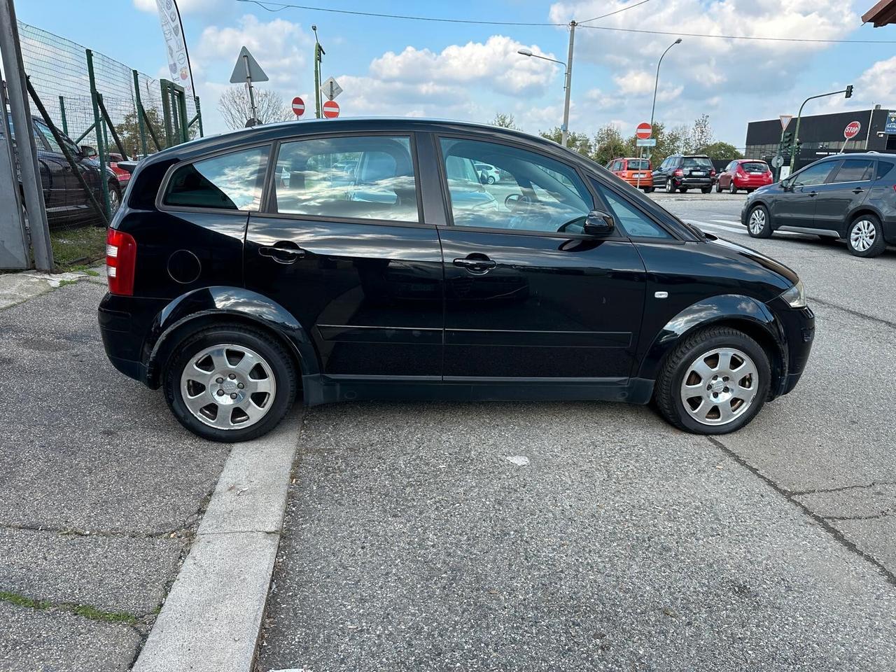 Audi A2 1.4 16V Top