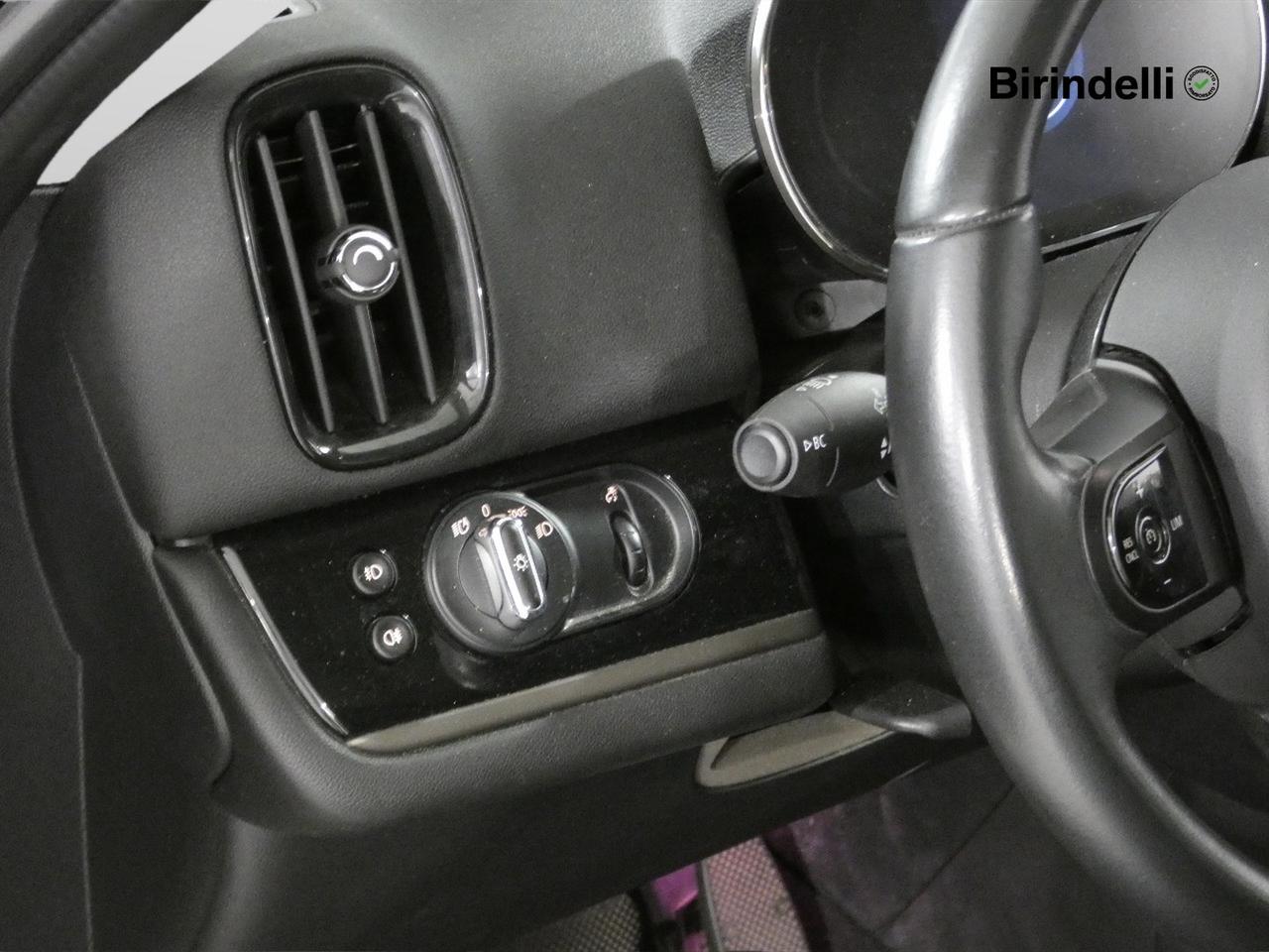 MINI Mini Countrym.(F60) - Mini 2.0 Cooper D Business Countryman