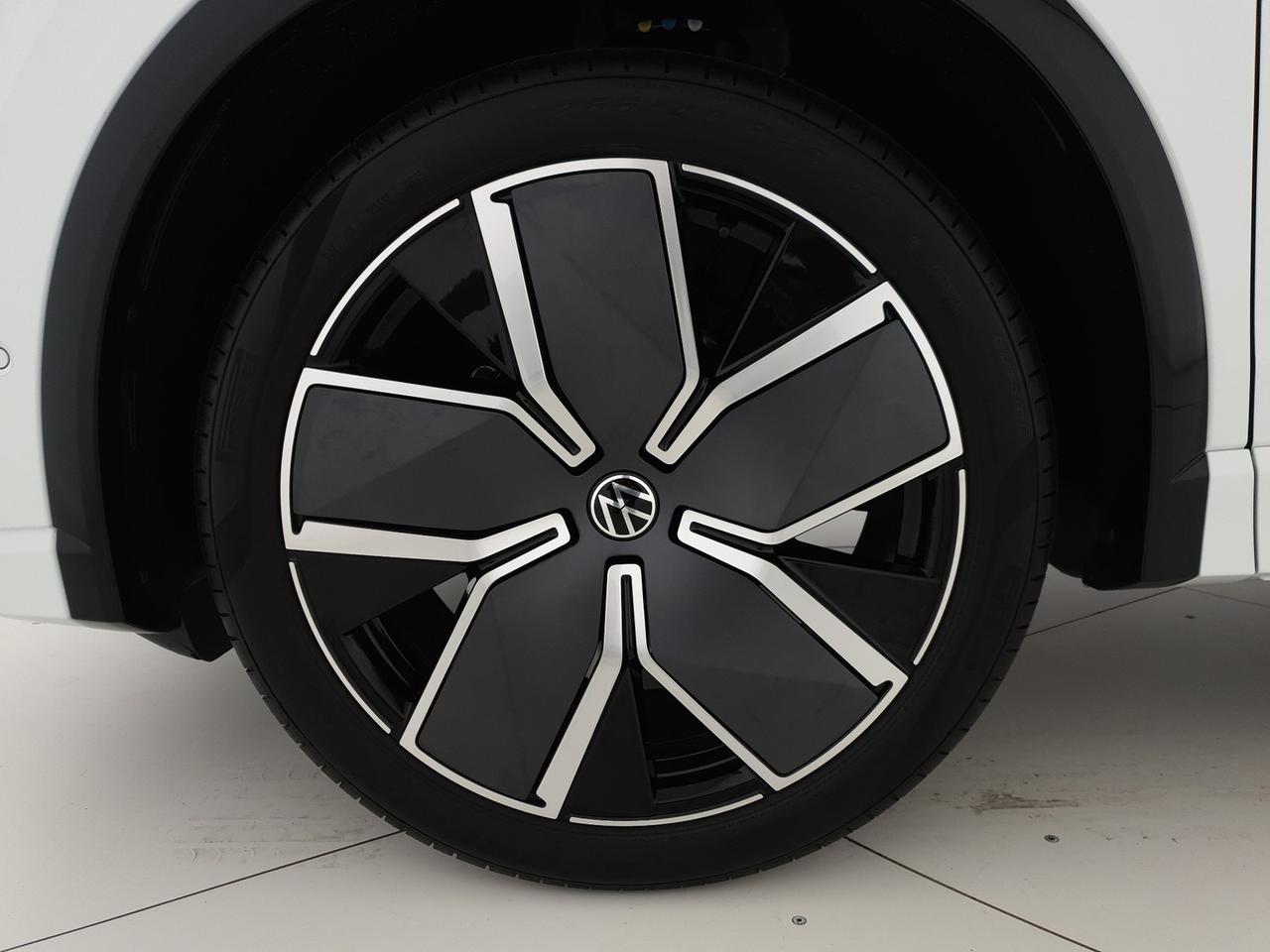 Volkswagen Tiguan 1.5 etsi r-line plus 150cv dsg