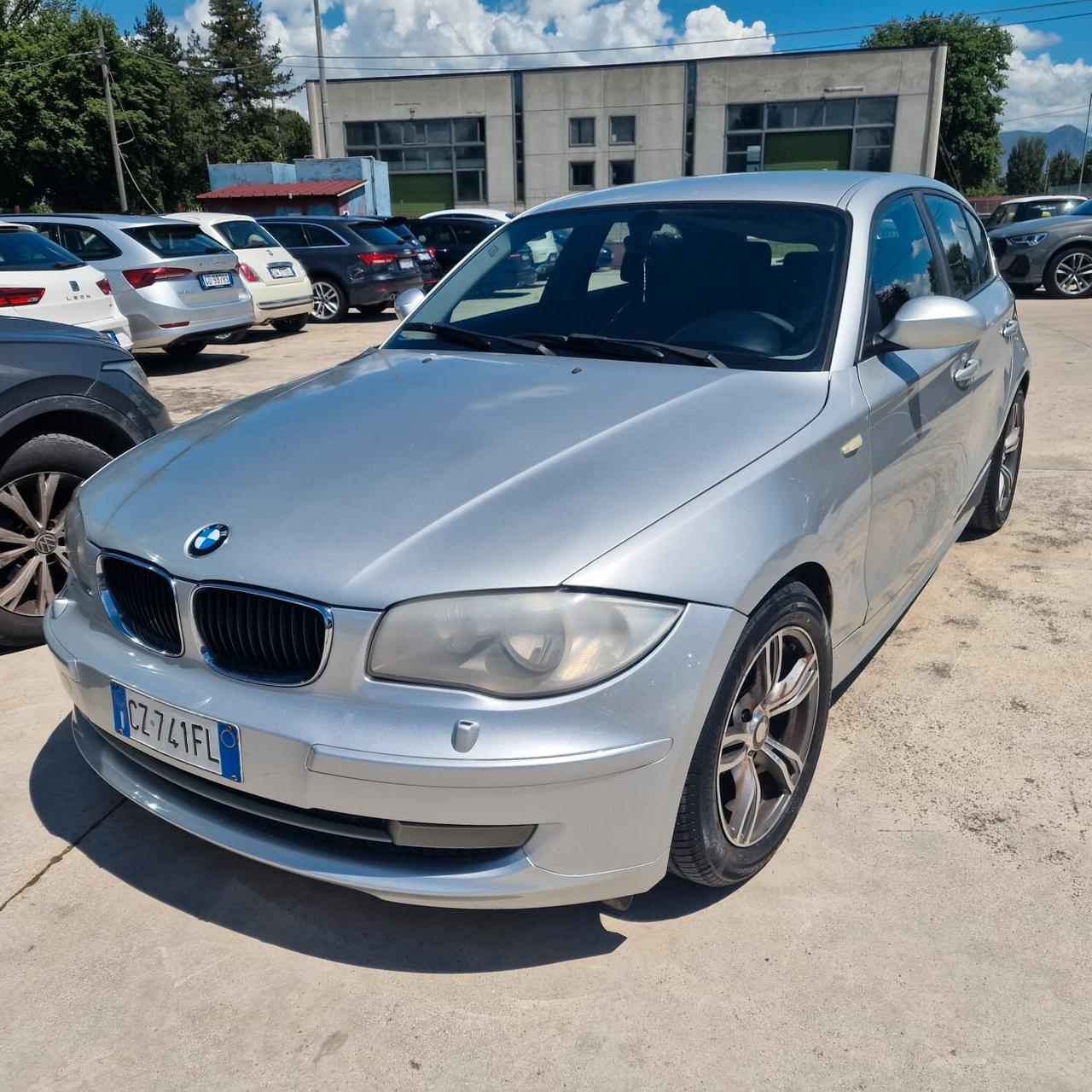 Bmw 118 120d cat 5 porte Attiva
